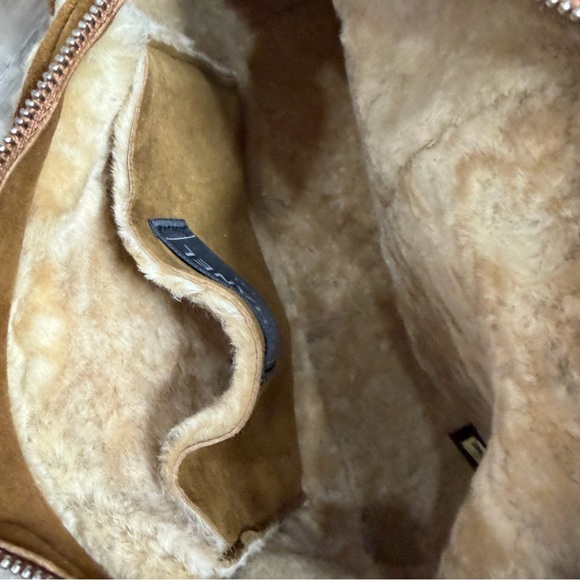 CHANEL Tan/Brown Shearling Mouton Crossbody Bag - Picture 14 of 16